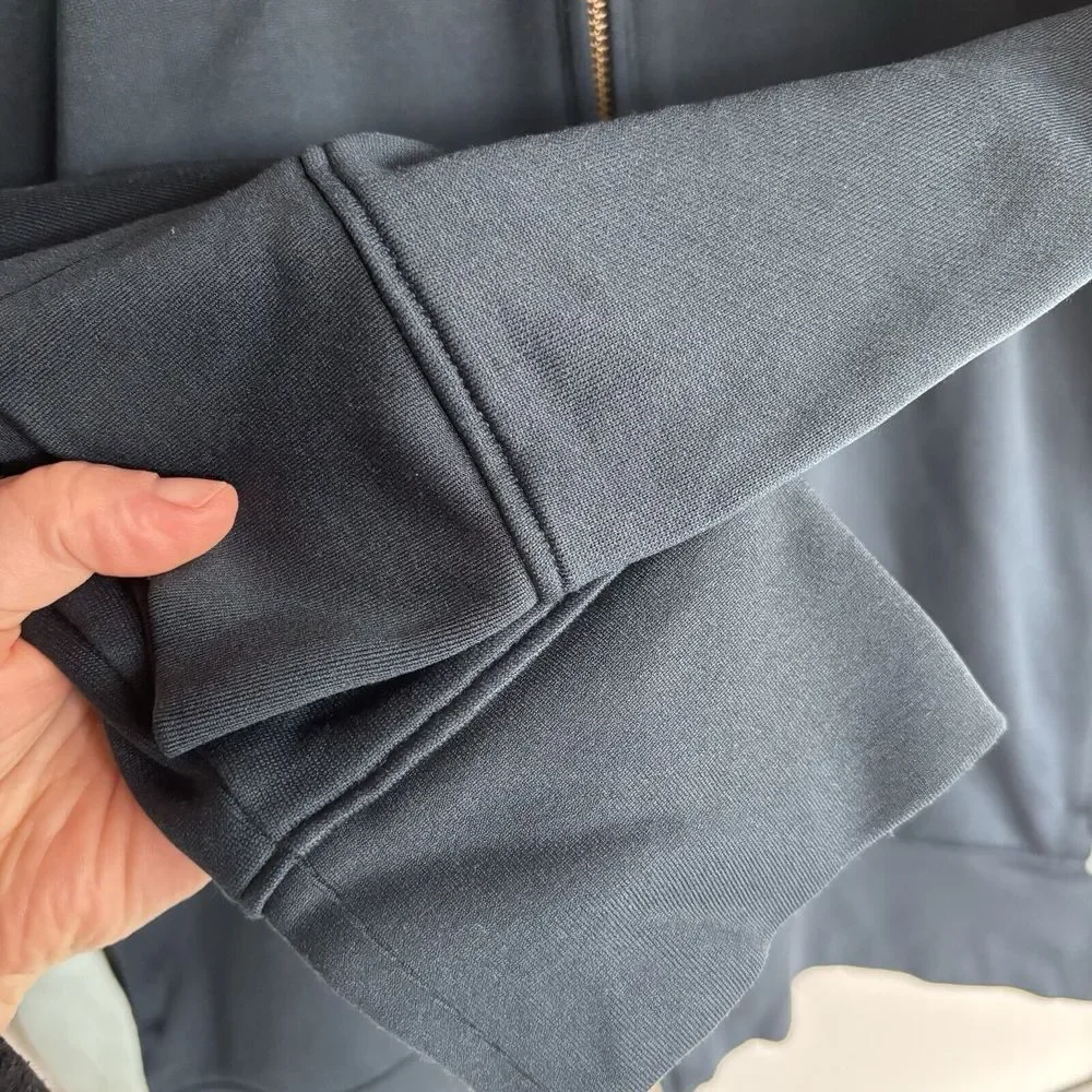 Men's S Small Banana Republic Track Jacket VGUC Full Zip Two-Tone Blue‎
